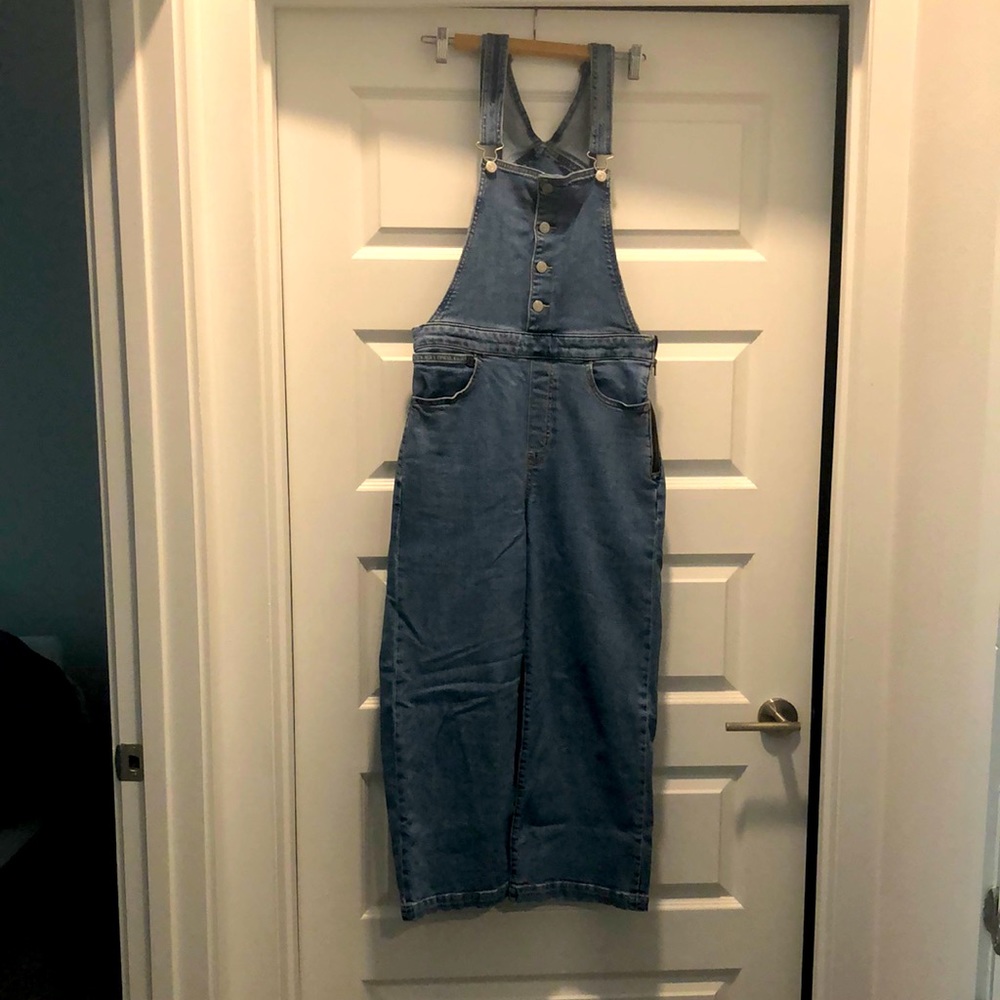 Levi’s overalls